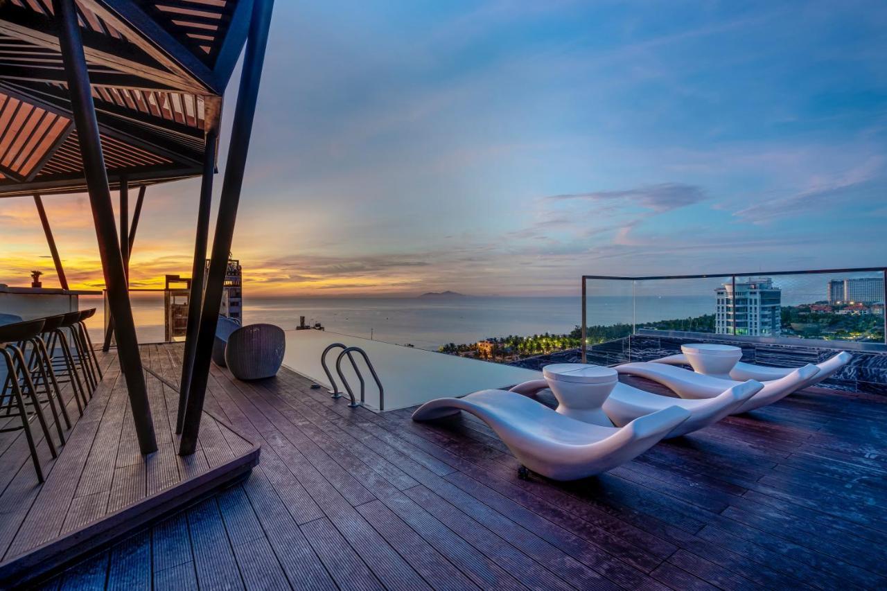 Draco Hotel & Suites دا نانغ المظهر الخارجي الصورة