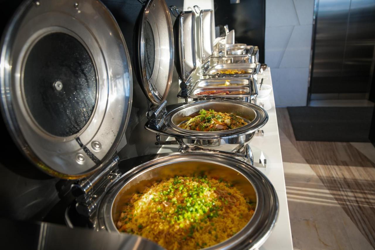 Draco Hotel & Suites دا نانغ المظهر الخارجي الصورة